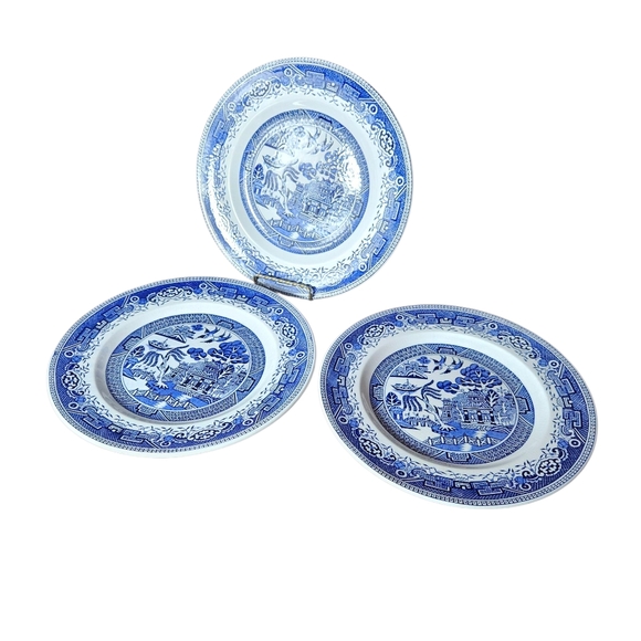 Blue Willow Set Of 3 Plates Old English Ironstone 10 Inche Plates. - Picture 1 of 9